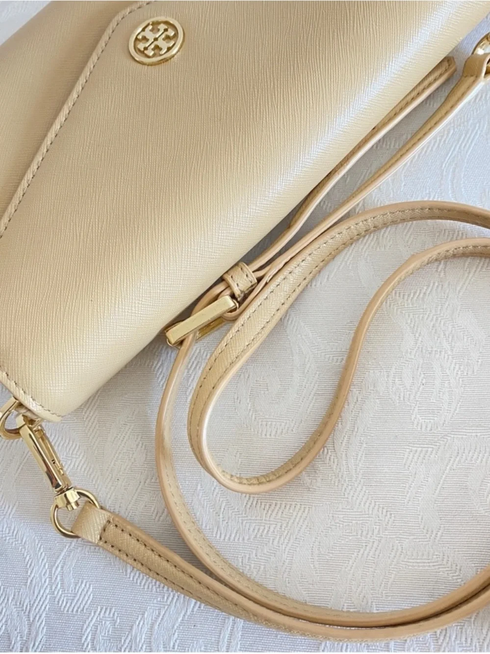 Tory Burch Beige Envelope Crossbody with Gold Logo